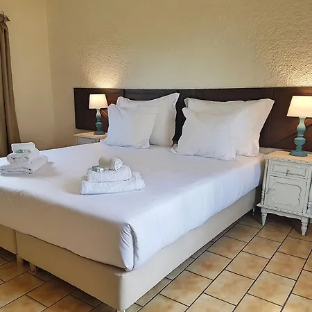 Casa Do Alto Bed & Breakfast