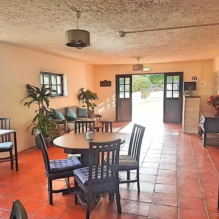 Casa Do Alto Bed & Breakfast