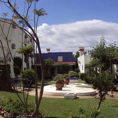 Casa Do Alto Bed & Breakfast 4*