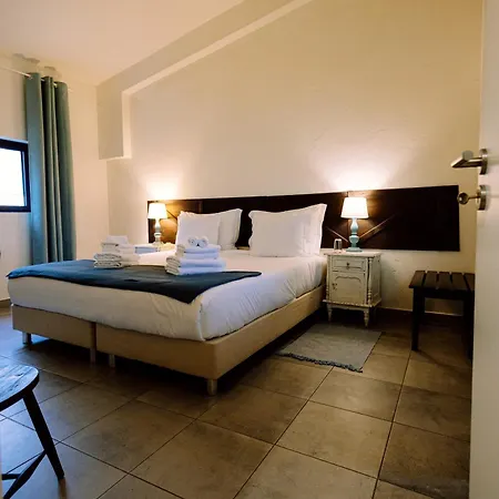 Casa Do Alto 4*