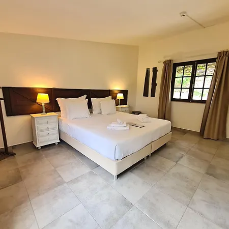 Casa Do Alto 4*